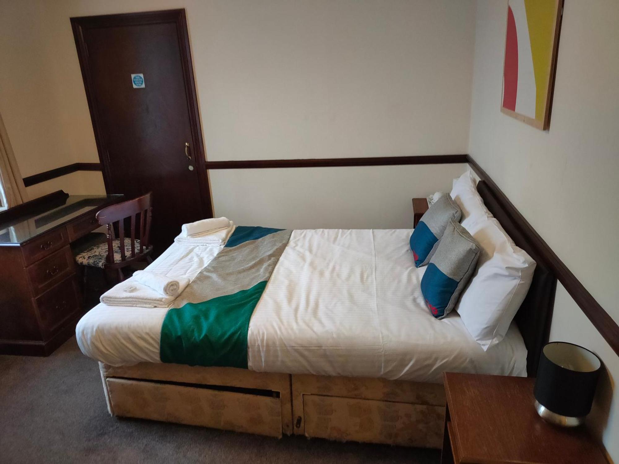 Brunel Inn Saltash Cameră foto